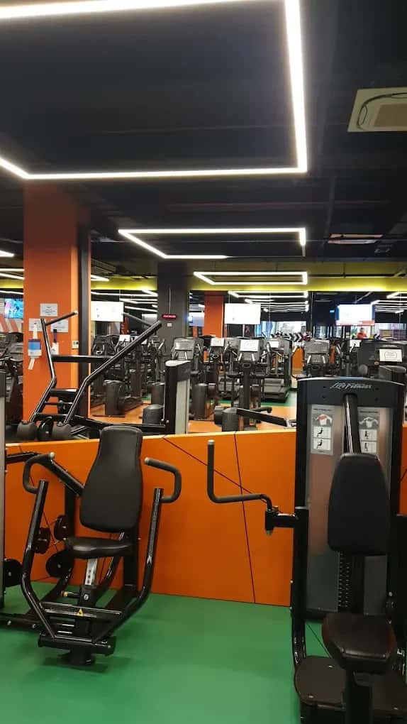 Sakarya Serdivan Personal Trainer Yiğit Kılıçal - MacFit Ada Center Fitness Koçu